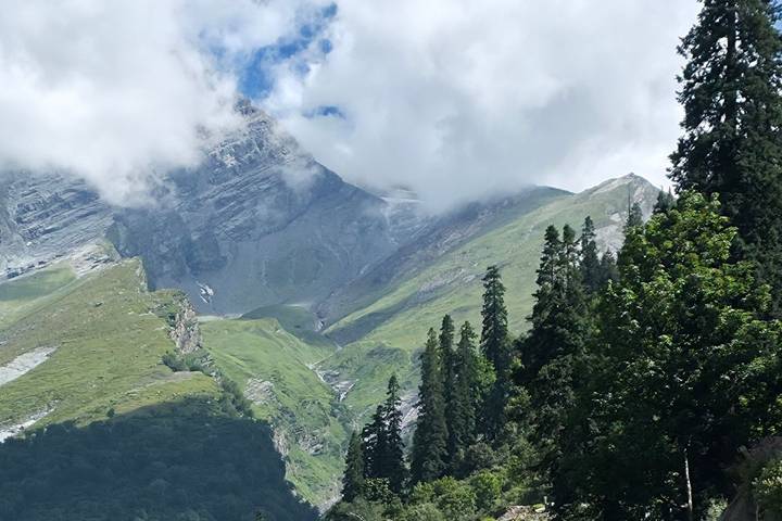 Jibhi and Tirthan Valley